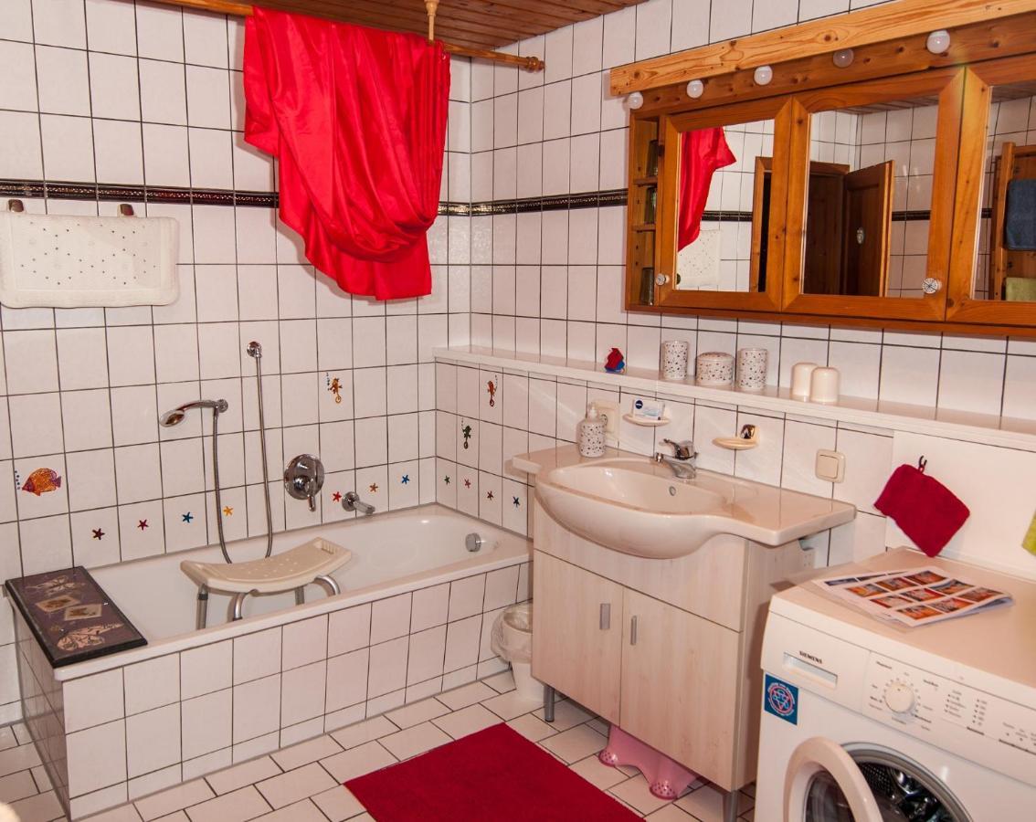 Ferienwohnung Sternschnuppe Chieming Esterno foto